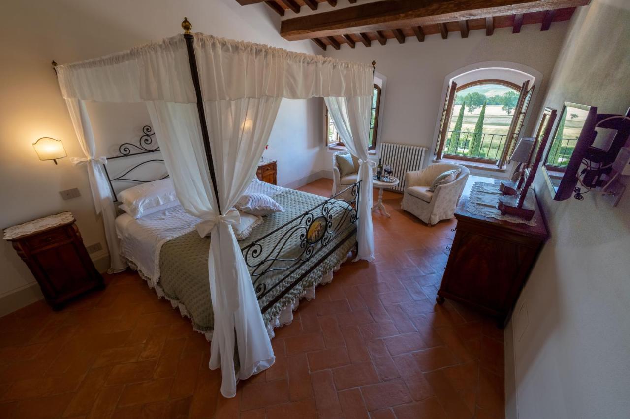 Agriturismo Castello La Grancia Di Spedaletto Пиенца Экстерьер фото