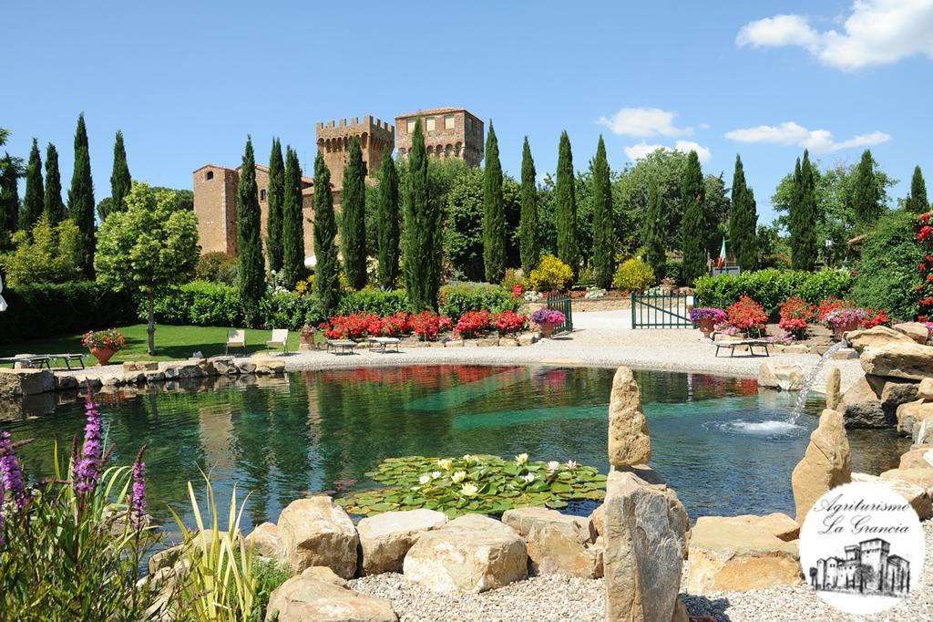 Agriturismo Castello La Grancia Di Spedaletto Пиенца Экстерьер фото